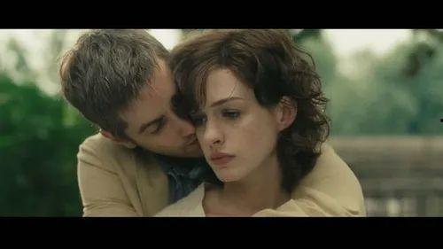 oneday电影在线观看,跨越时光的浪漫之旅  第2张